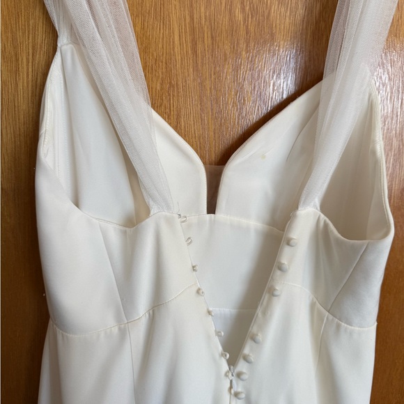 Alexandra Grecco Frankie Wedding Dress – Silk Crepe with Tulle Cap Sleeves - Picture 13 of 15